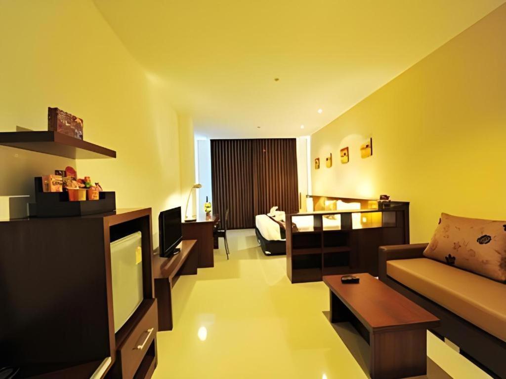 Green World Palace Hotel Songkhla Luaran gambar