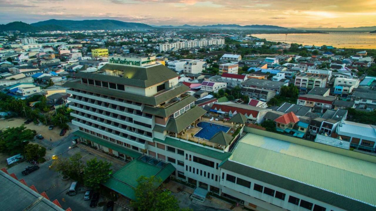 Green World Palace Hotel Songkhla Luaran gambar